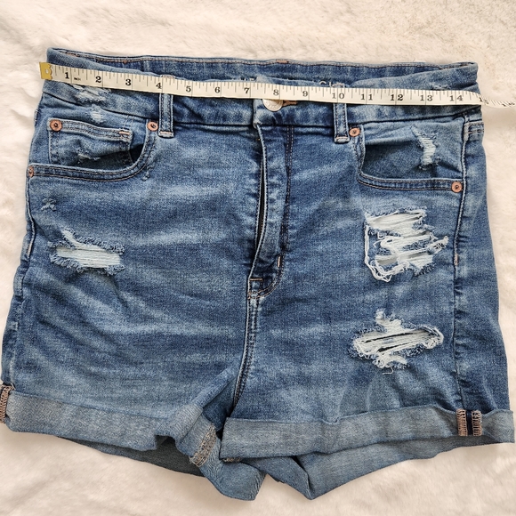 AMERICAN EAGLE AEO CURVY HI-RISE JEAN DENIM SHORTS SUPER STRETCH 10 DISTRESSED - Picture 6 of 8